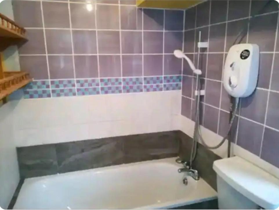 Cosy Single Room Only For Ladies In Tower Bridge Лондон Екстериор снимка