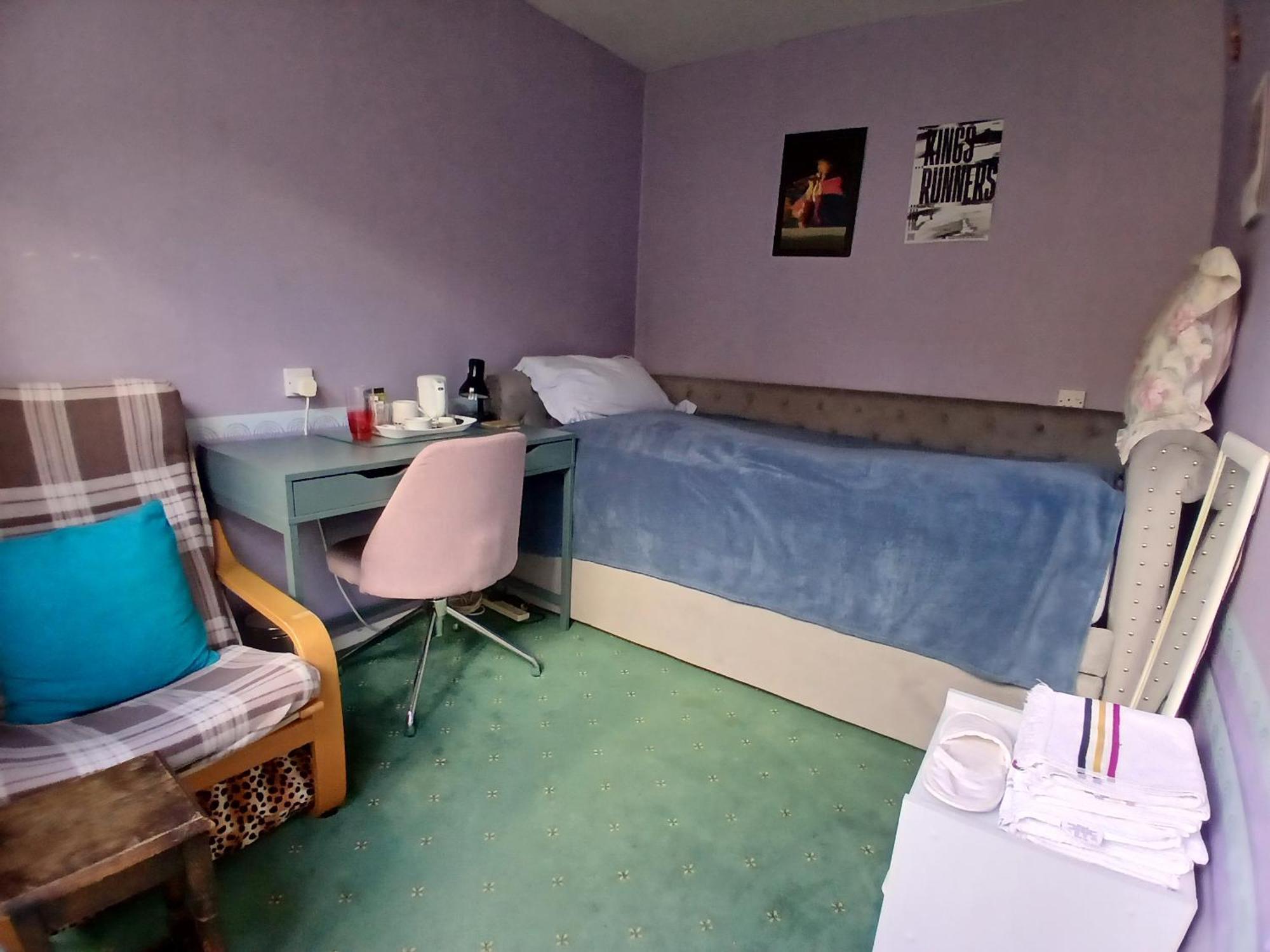 Cosy Single Room Only For Ladies In Tower Bridge Лондон Екстериор снимка
