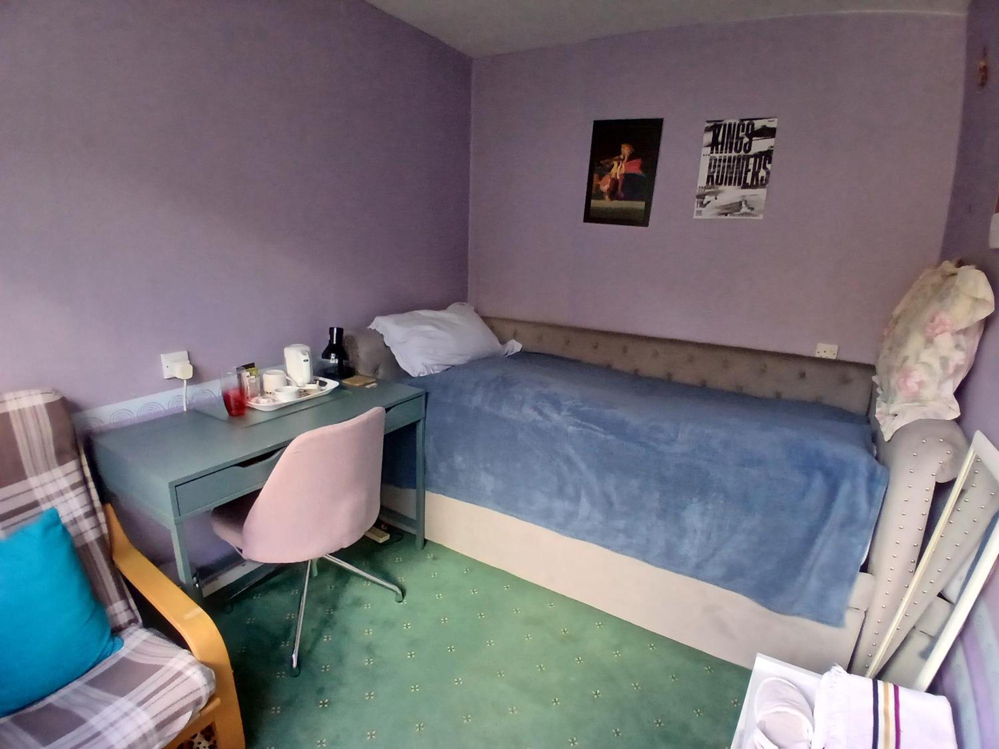 Cosy Single Room Only For Ladies In Tower Bridge Лондон Екстериор снимка